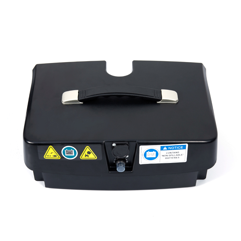 YL-02 Lett 4-hjuls mobilitetsscooter for seniorer, med et 360° svingbart sete